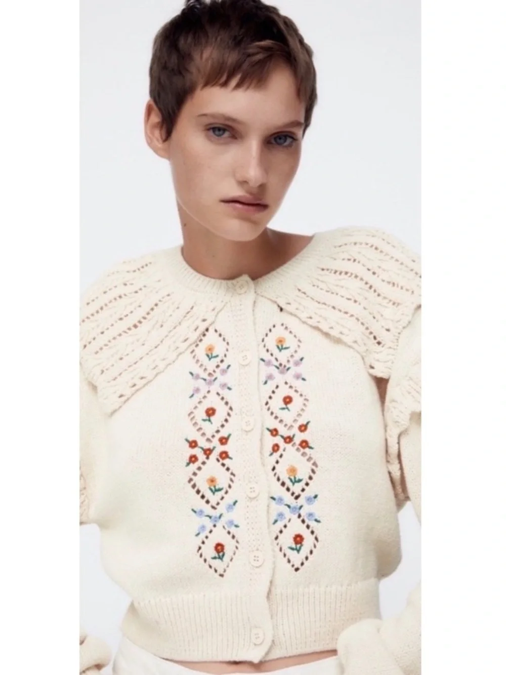 Zara Cream Cropped Floral-Embroidered Cardigan Sweater with Collar